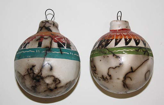 horsehair pottery ornament